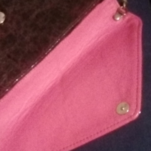 LAUDI VIDNI SOTTO CLUTCH NWT FIRM - Picture 3 of 7